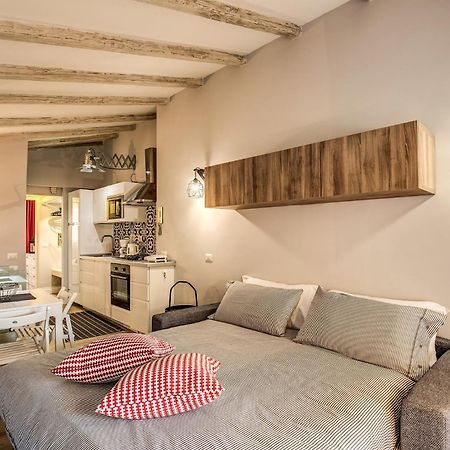 Appartement Attic With Terrace By Trevi Fountain à Rome Extérieur photo