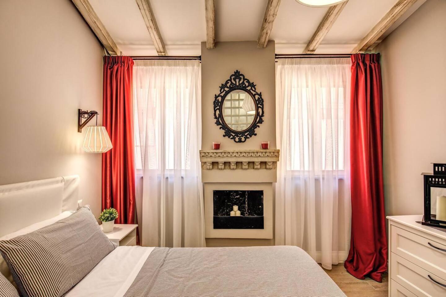 Appartement Attic With Terrace By Trevi Fountain à Rome Extérieur photo