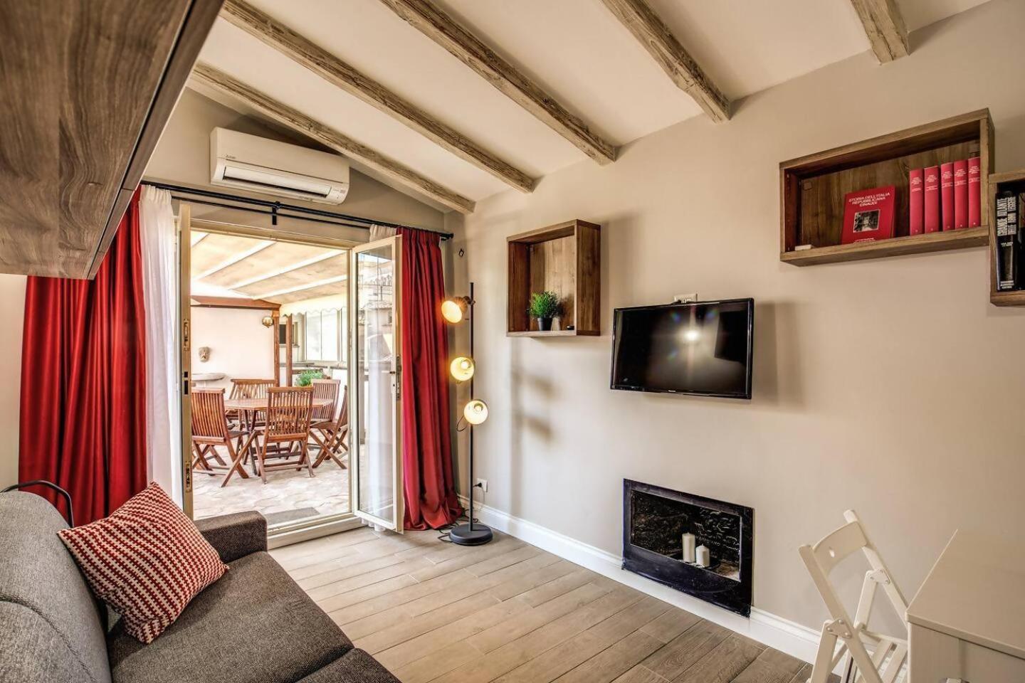 Appartement Attic With Terrace By Trevi Fountain à Rome Extérieur photo