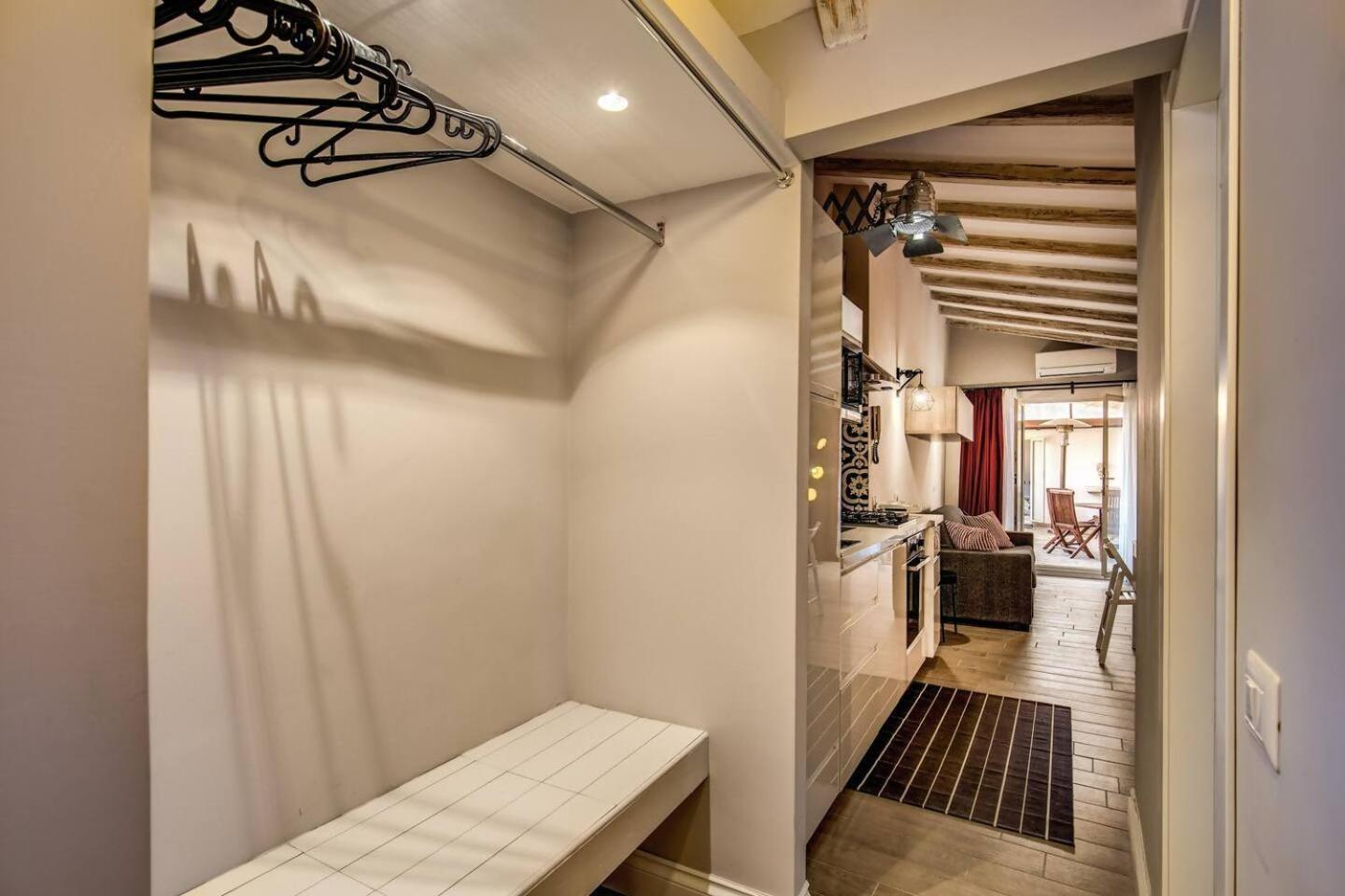 Appartement Attic With Terrace By Trevi Fountain à Rome Extérieur photo