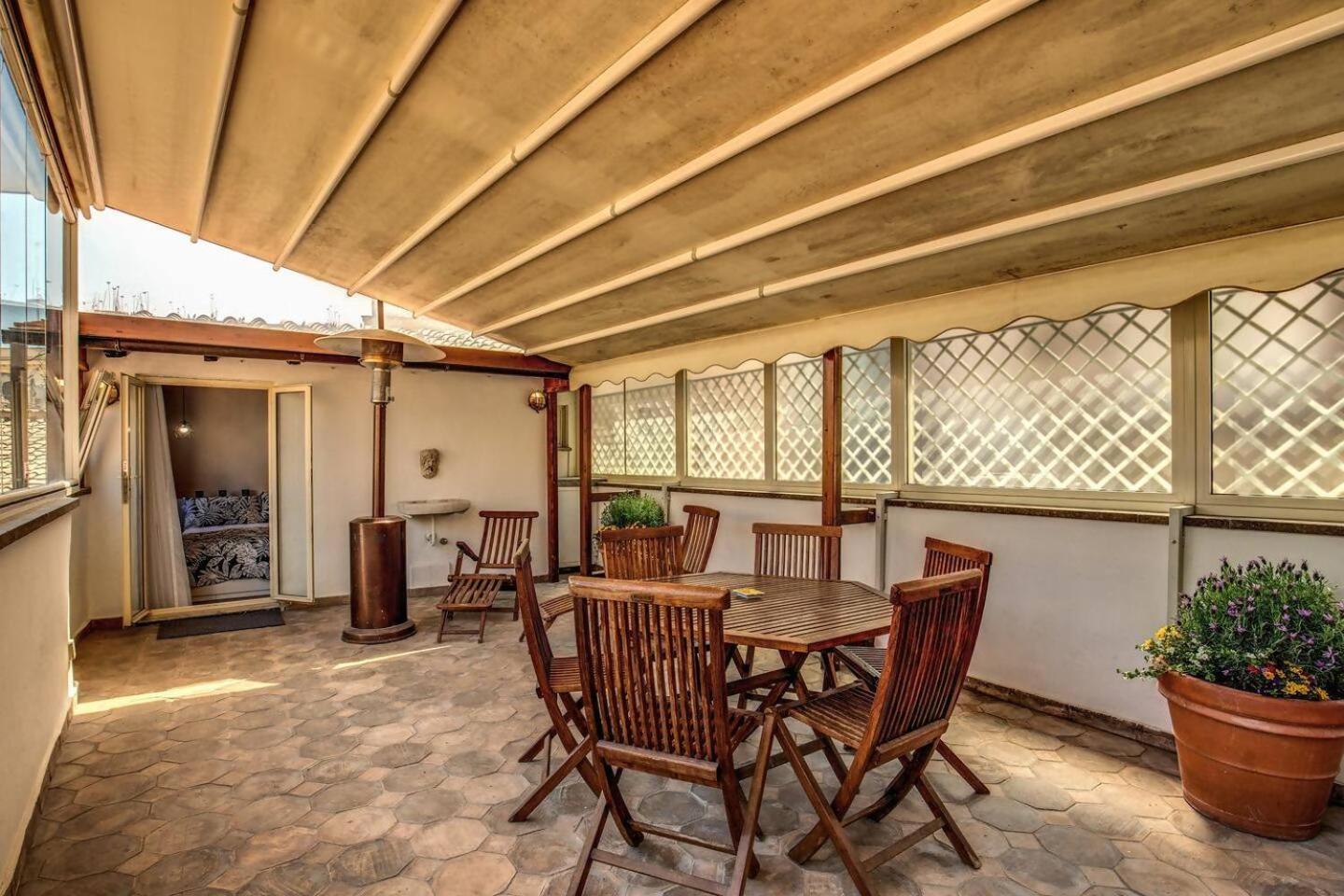 Appartement Attic With Terrace By Trevi Fountain à Rome Extérieur photo