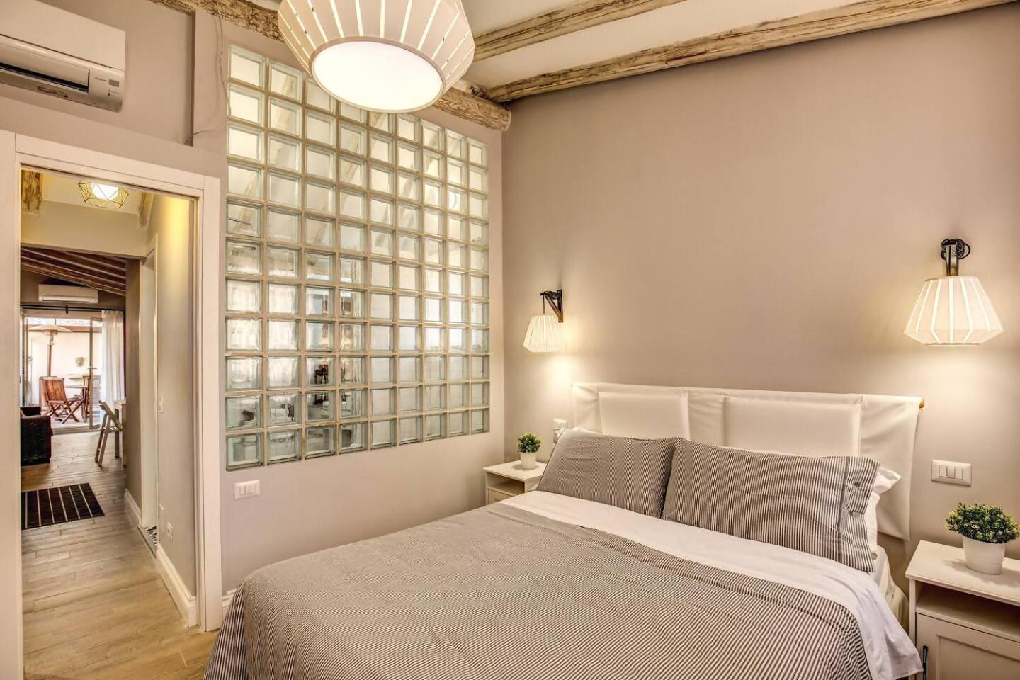 Appartement Attic With Terrace By Trevi Fountain à Rome Extérieur photo